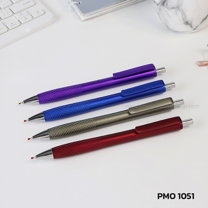 ปากกาลูกลื่นหมึกน้ำมัน PMO 1051